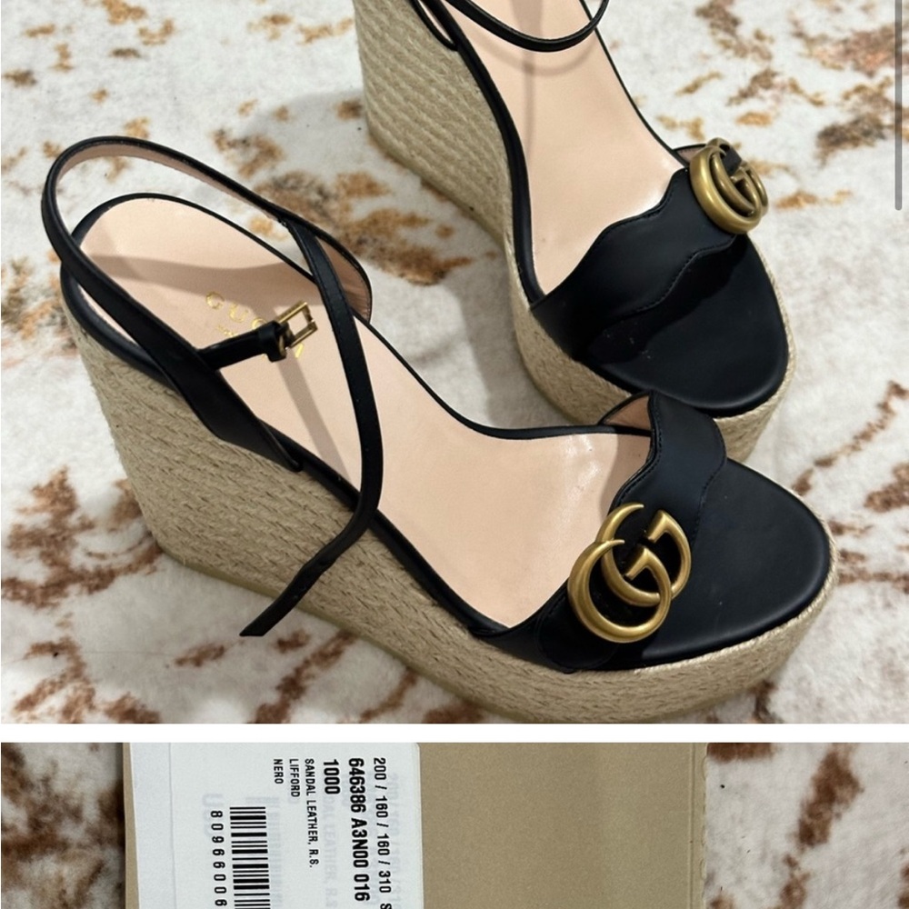 Black Gucci Wedges size 39+ to clarify-